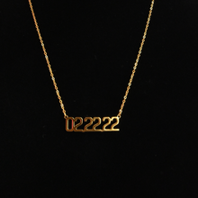 Load image into Gallery viewer, Gold Personalized Name Necklace
